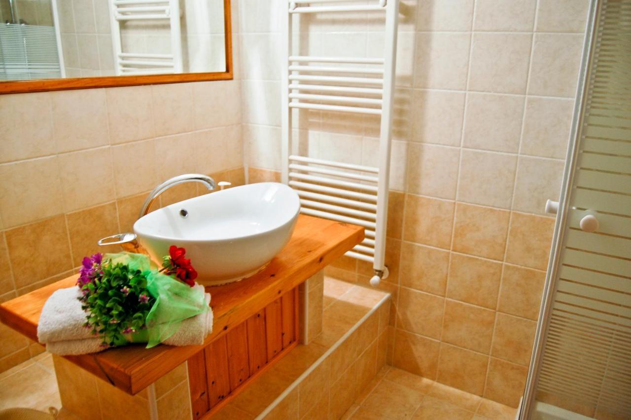 Bed and Breakfast Le Fate Umbria à Sellano Chambre photo